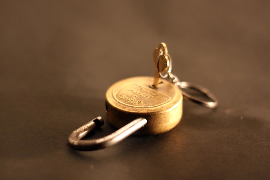 locinox serrure code