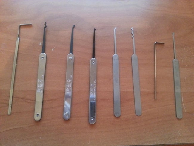 serrure bricard 8150